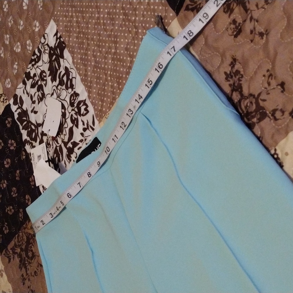 Moschino Pants - Picture 7 of 13